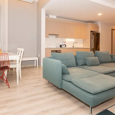 Modern And Spacious Flat With City View In Sariyer Апартаменты