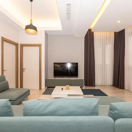 Апартаменты Modern And Spacious Flat With City View In Sariyer Стамбул